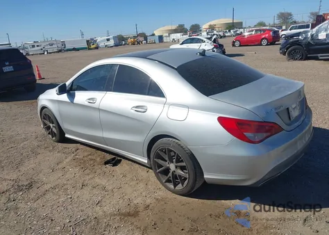 2017 Mercedes-Benz Cla 250 z USA, uszkodzony, nr VIN WDDSJ4EB9HN466232